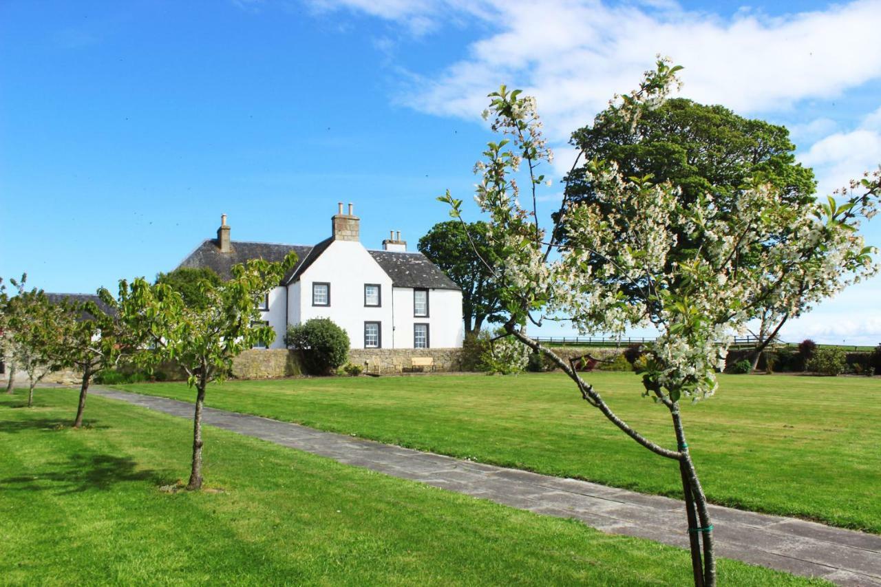 Bed and Breakfast Tarrel Farmhouse à Portmahomack Extérieur photo